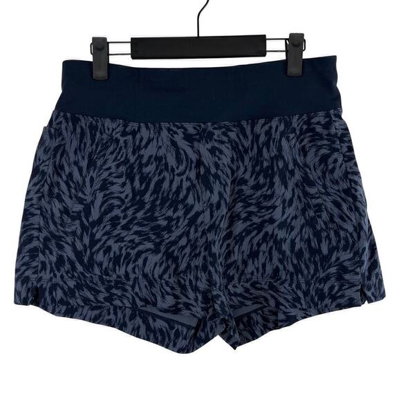 Athleta Ripstop High Rise Printed Trekkie North Shorts Size 8 Abrasion Resistant - Picture 3 of 11